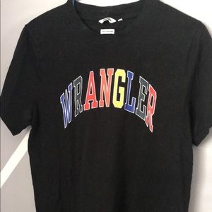 Wrangler short sleeve tee shirt size medium